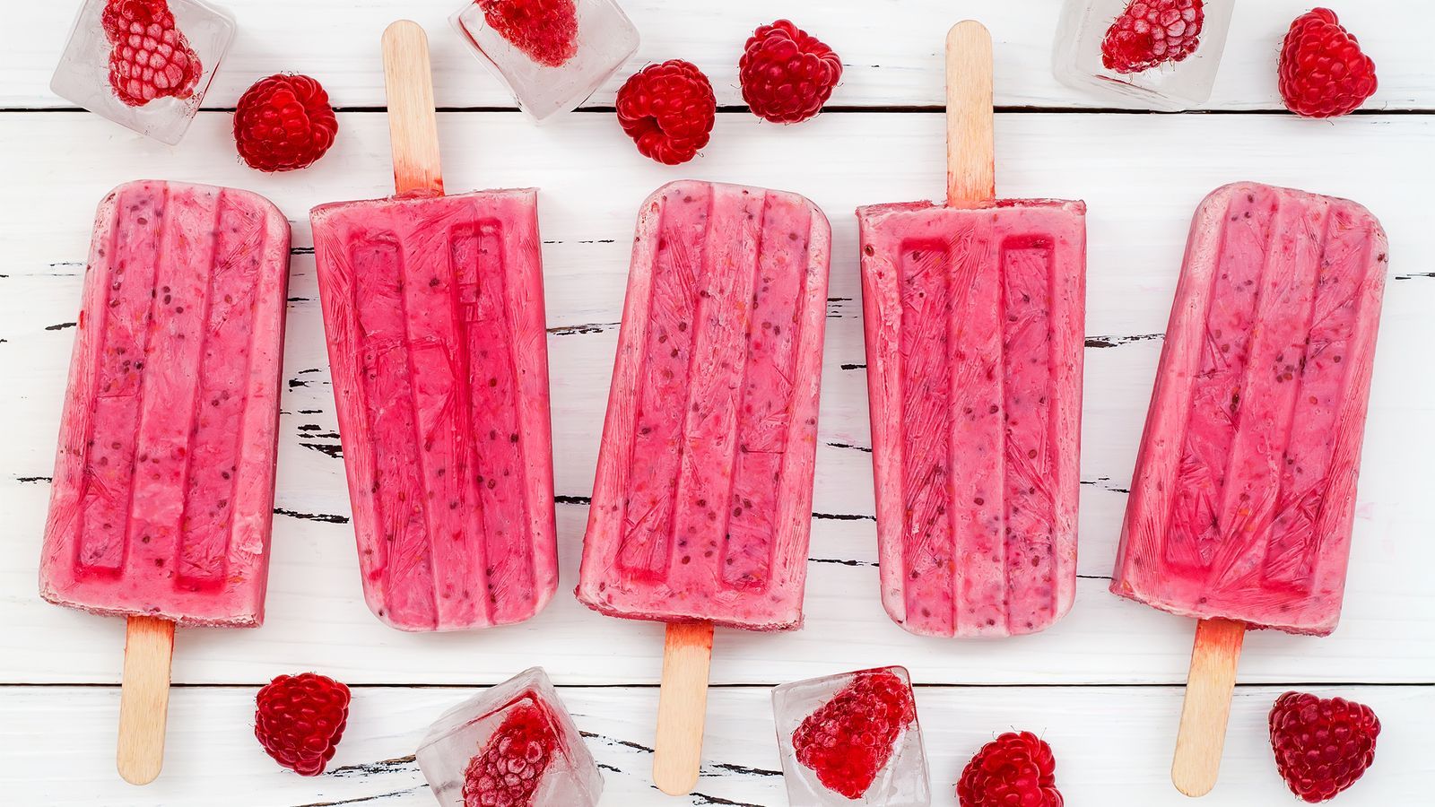 Himbeer-Kokosmilch–Fruchteis